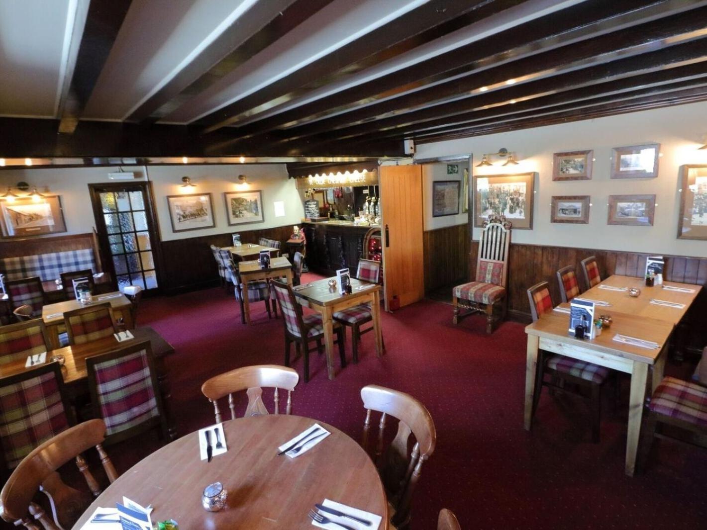 Ye Olde Cheshire Cheese Inn Castleton  Eksteriør bilde